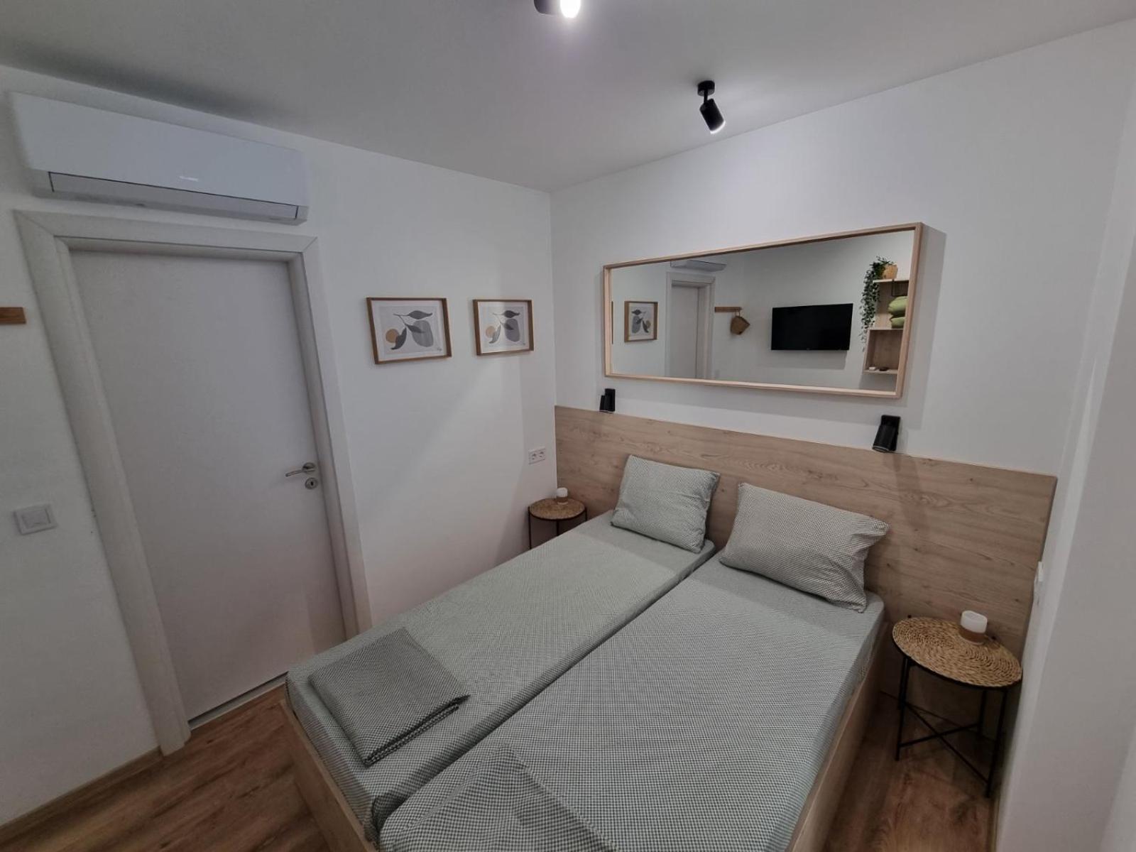 Apartment Polina - 2Bd Next To Sea Garden Βάρνα Εξωτερικό φωτογραφία