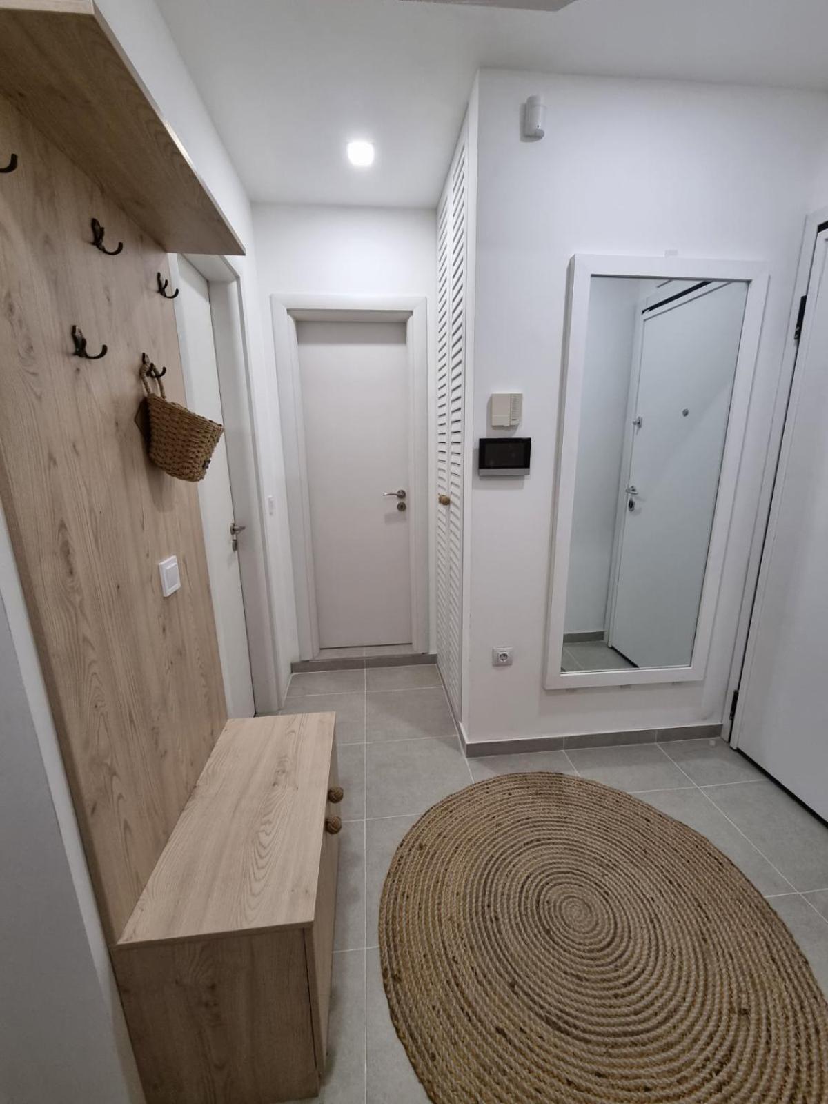 Apartment Polina - 2Bd Next To Sea Garden Βάρνα Εξωτερικό φωτογραφία